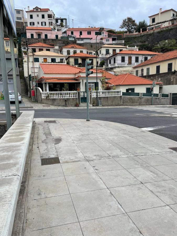 Home & Flower - Private Bedrooms Funchal Екстериор снимка